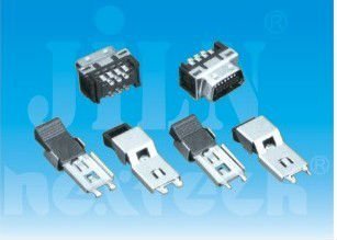 SCSI plugs and connectors automotive