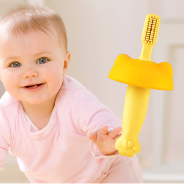 Safe Bear Baby Cleaning Toothbrushes Anti-choke Shield