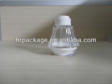 2013 Plastic Salt and Pepper Shaker Bottle