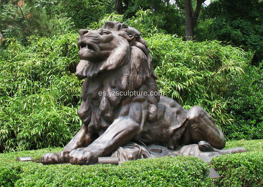 Escultura de bronce del León para la decoración del jardín