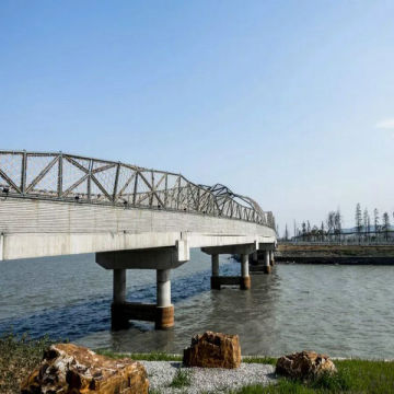 Eco-Friendly Steel Corridor Bridge Structures