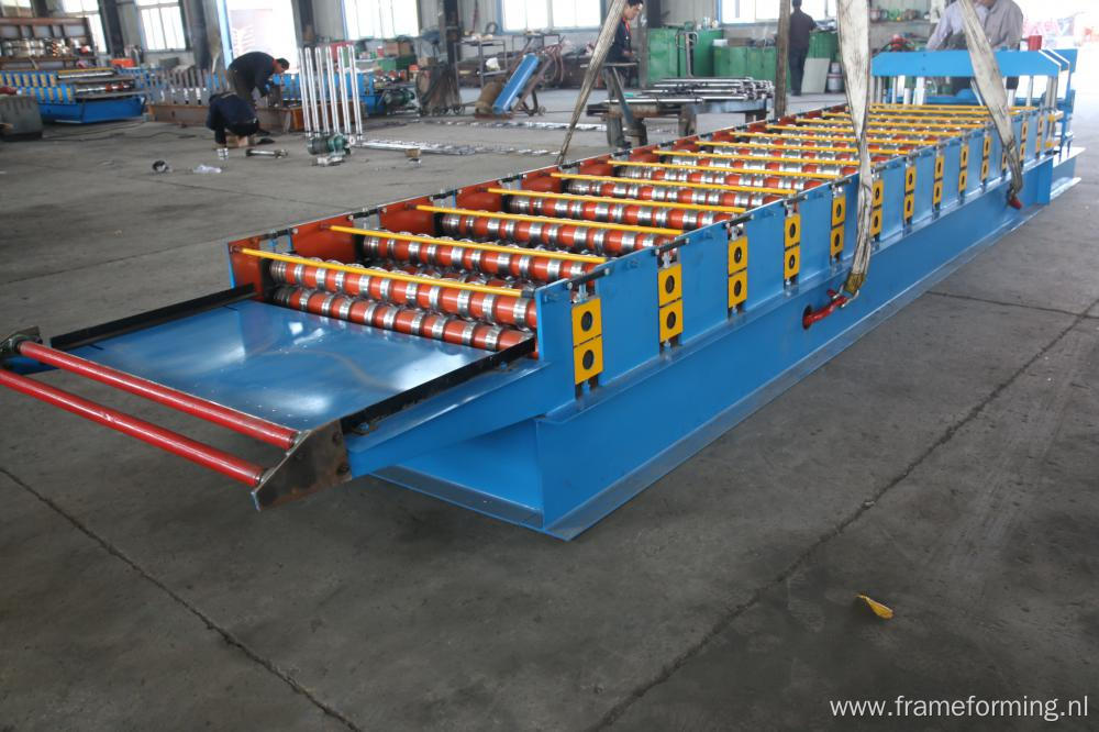 Trapezoid steel roof sheet roll forming machine