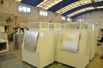 ICE storage freezer & ice storage bins