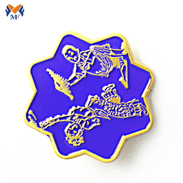 Reka bentuk baru Glitter Metal Flower Enamel Pin Badge