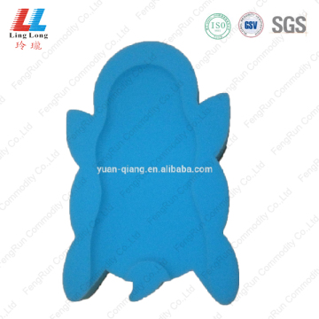 Animal soft massaging bath sponge