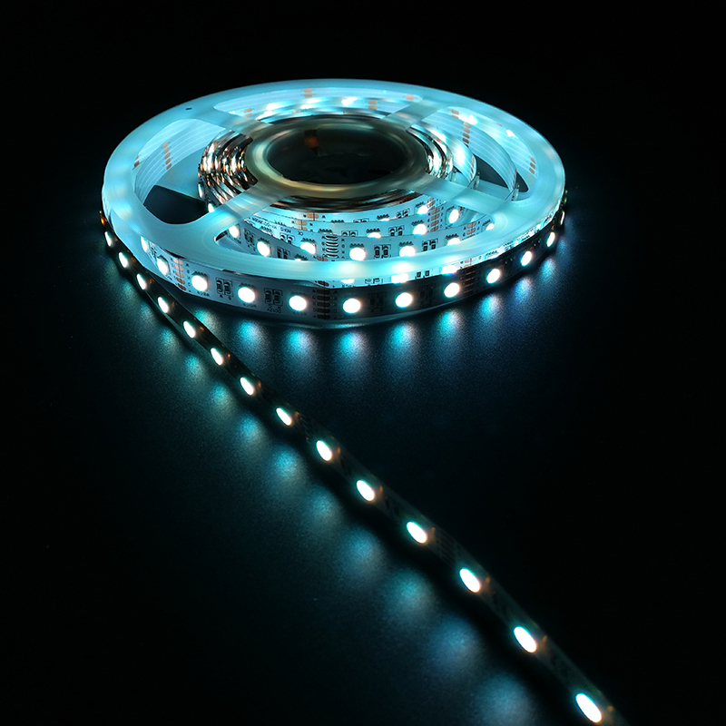 SMD 3535 RGB 120leds بقيادة قطاع