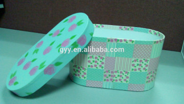 Oval gift box