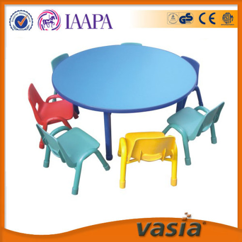 Tables et chaise pour jardin d'enfants tables des enfants pour les enfants