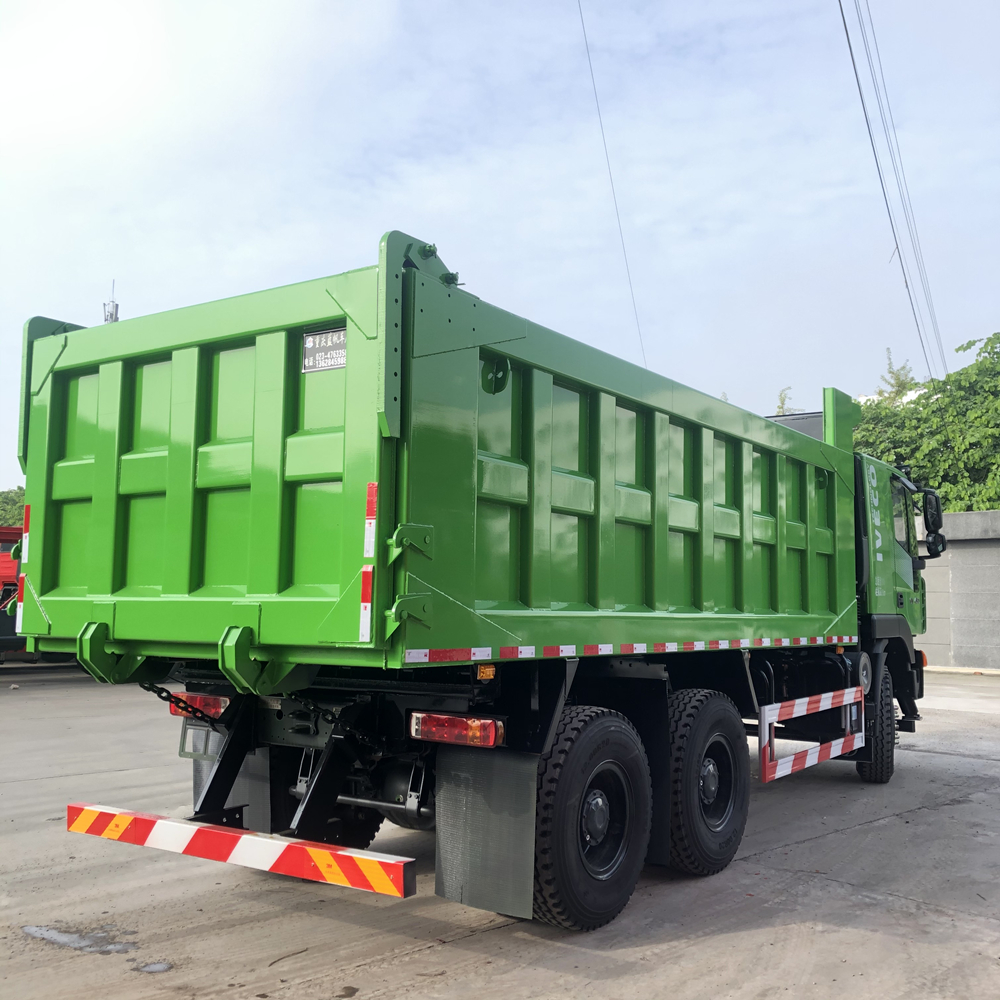 Hongyan IVECO 8x4 Tipper 50 Ton Volume Sand Dump Truck For Sale