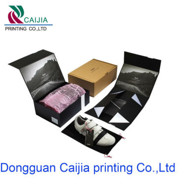 Folding cupcake paper box packaging with PVC window