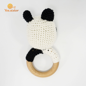 Söta trä virkade Panda Rattle Teething Toys