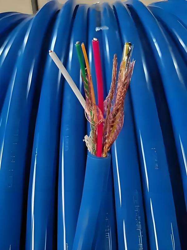 the professional Communication cable