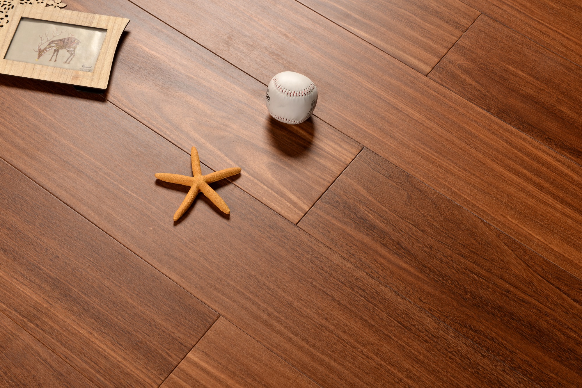 Panamanian Rosewood floors