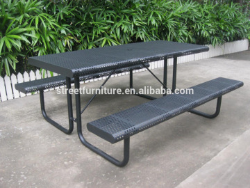 Outdoor table with umbrella hole outdoor pinic table