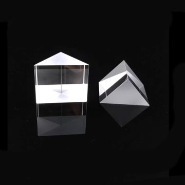 High Quality Quartz Pyramid Prism
