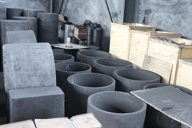 Isostatic graphite crucible processing