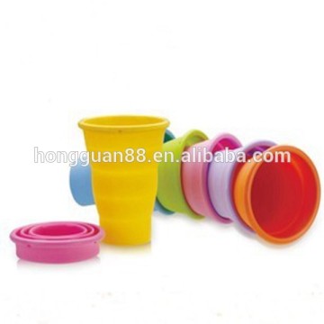 Hongguan silicone collapsible cup with handle,collapsible travel cup,collapsible drinking cup