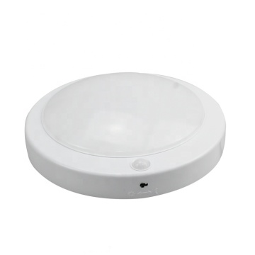 Round LED ceiling light with PIR motion sensor