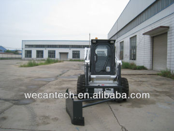 Skid steer loader attachment cattle forage deliver