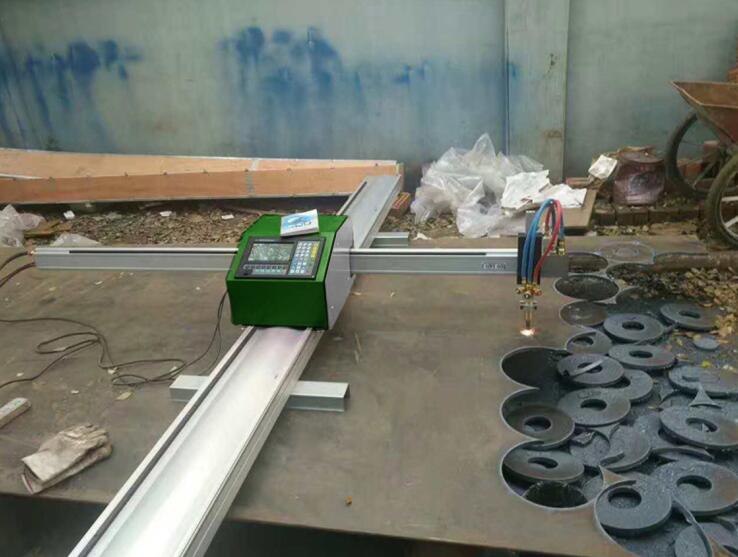 China oxy-fuel gas plasma CNC cutter/1530 portable cutting machine