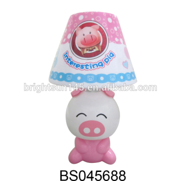Free Samples Interesting Pig Shape 2 Port USB Rechargeable Table Lamp