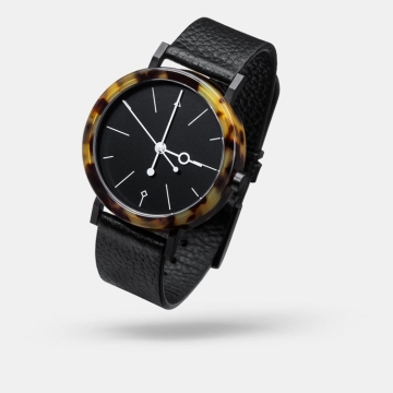 Creative Fashion Watch with Sapphire Crystal