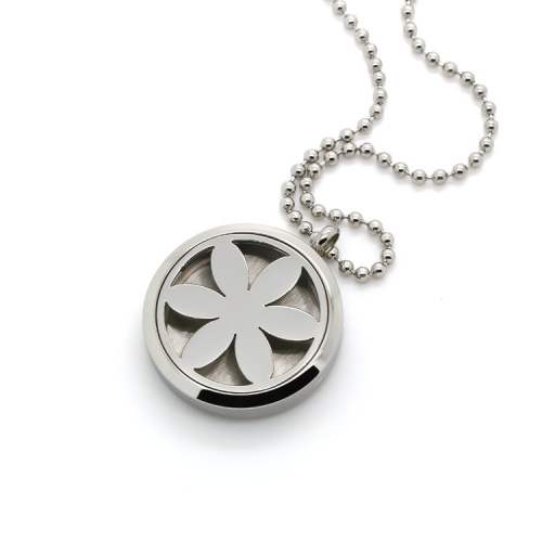 Sliver essential oils diffusing locket necklace