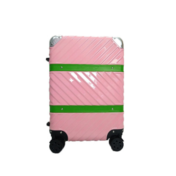 2021 Wholesale Customized Wheels Luggage Set For Kids