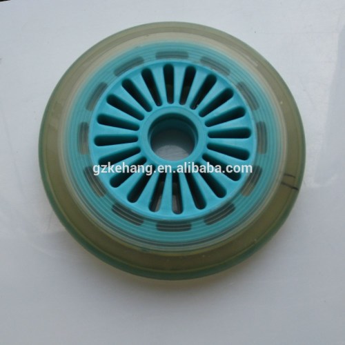 Wholesale custom Skate board wheel with light blue PP core in 120mm