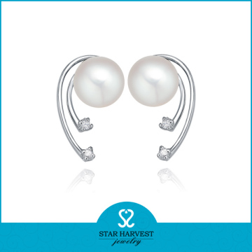 Fashion design freshwater pearl inexpensive earrings