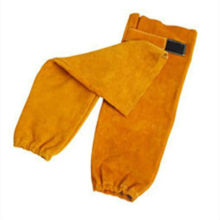 AW9119 Golden Lengthen Leather Sleeves