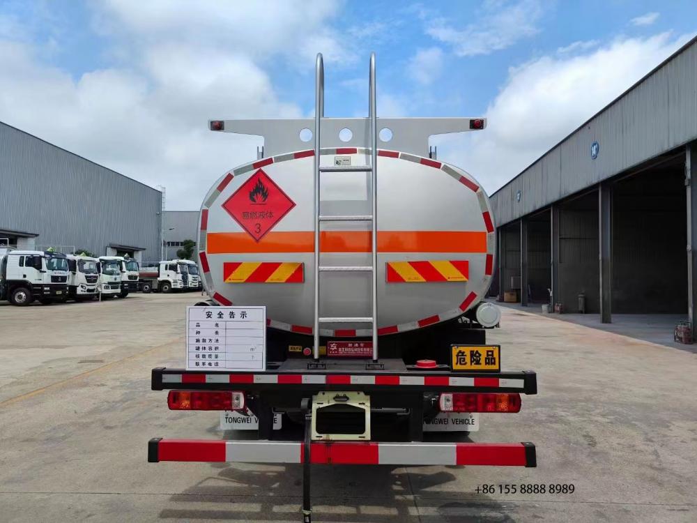 10ton Oil Carrier Truck 4 Jpg