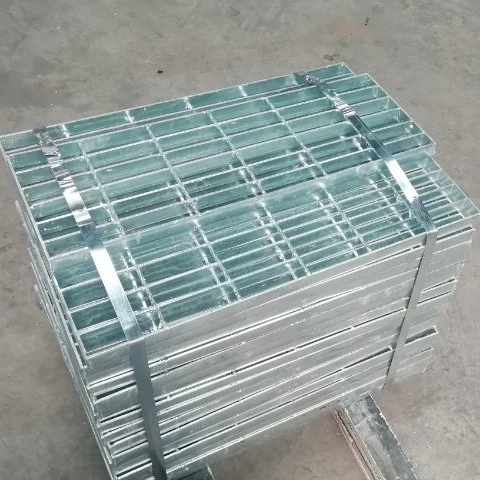 High Security Galvanized Serrated Steel Grating Stair Grating Tread Welding Plate