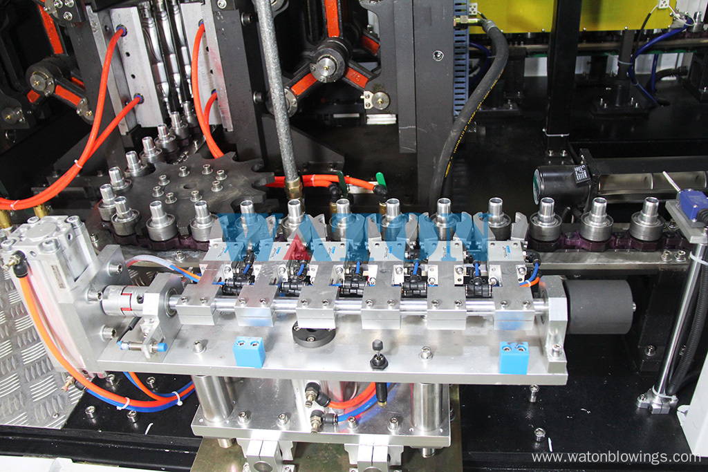 Automatic 6 Cavity PET Blow Molding Machine