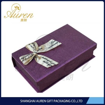 Embossing custom velvet jewelry boxes