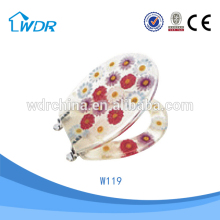 Standard quality wc polyresin flower transparent toilet seat