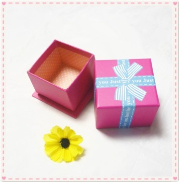 Small gift packaging box wholesale