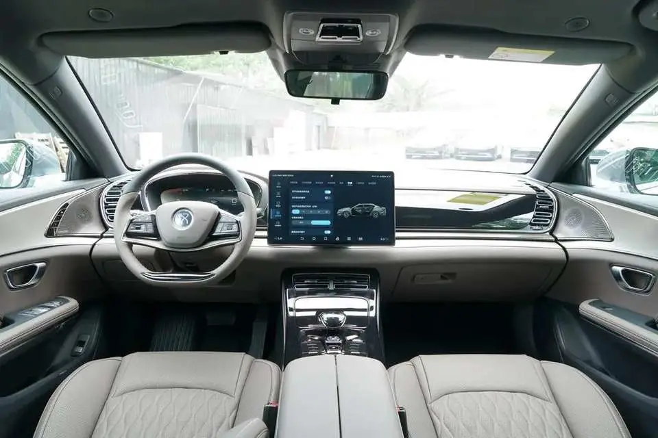 2023 Byd Song Plus New EV 110km Flagship Cheapest Hybrid SUV Chinese New Cars on Sale