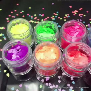 China Fluoreszierende Leuchtende Effekt Glitter Pailletten Neon Glow Liebesherz Pailletten Gluhende Glitzerplattchen Fur Die Nagelkunst Hersteller