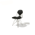 Réplica couro Eames Bikini Pad Wire Chair