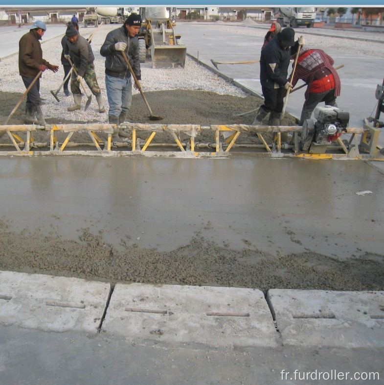 Machine manuelle FZP-130 de chape de plancher de botte en béton de travail au sol manuel