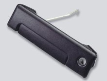 outer handle of middle door LHD