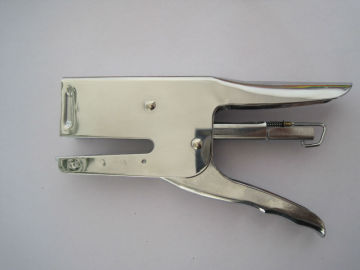 plier stapler