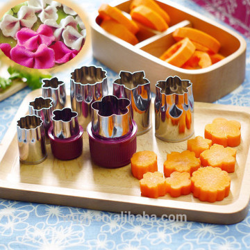 8 PCS Stainless Steel Flower Shape Cake Vegetable Fruit Cookie Cutter Mold Tool Kitchen Accessories