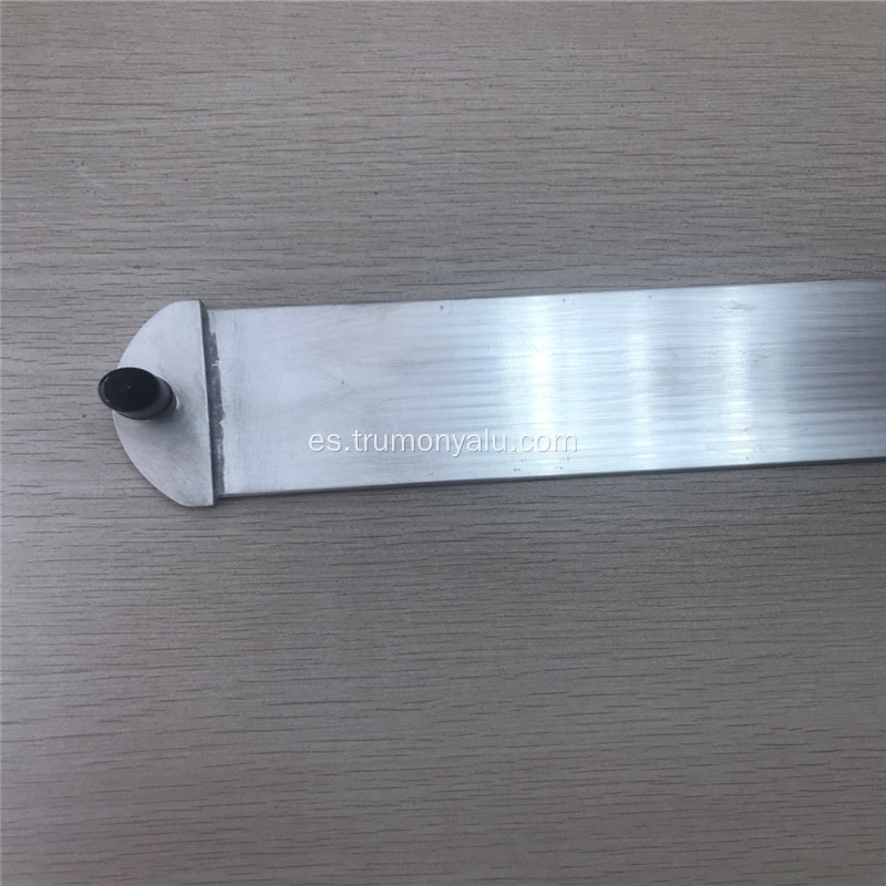 Tubo de microcanal de aluminio con conector