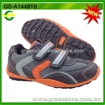 China kid running sport casual boys shoes