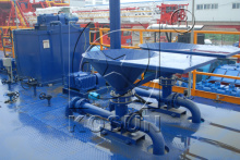Oilfield drilling liquid solid mixer