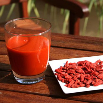 raw ningxia red goji berry juice