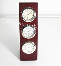 2015 hot sale unique table wooden clock