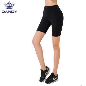 Hege taille yoga shorts